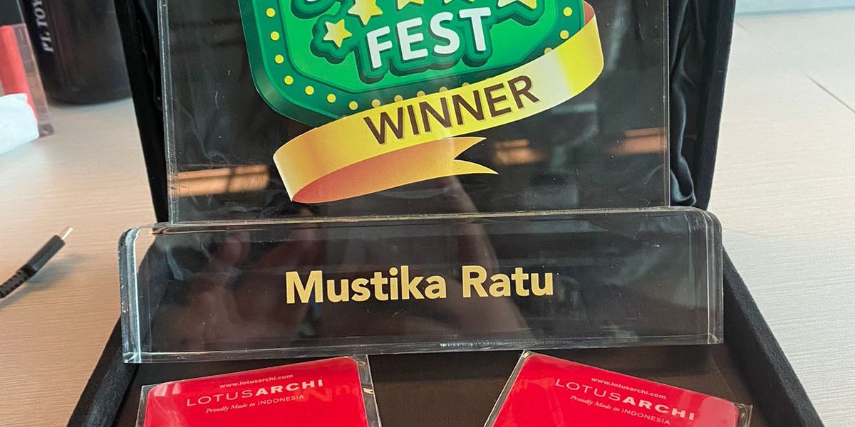 Mustika Ratu meraih penghargaan Top Seller 2023 dari Tokopedia