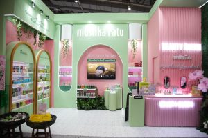 booth Mustika Ratu di Jakarta X Beauty 2024