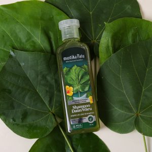 Mustika Ratu Shampoo Daun Waru