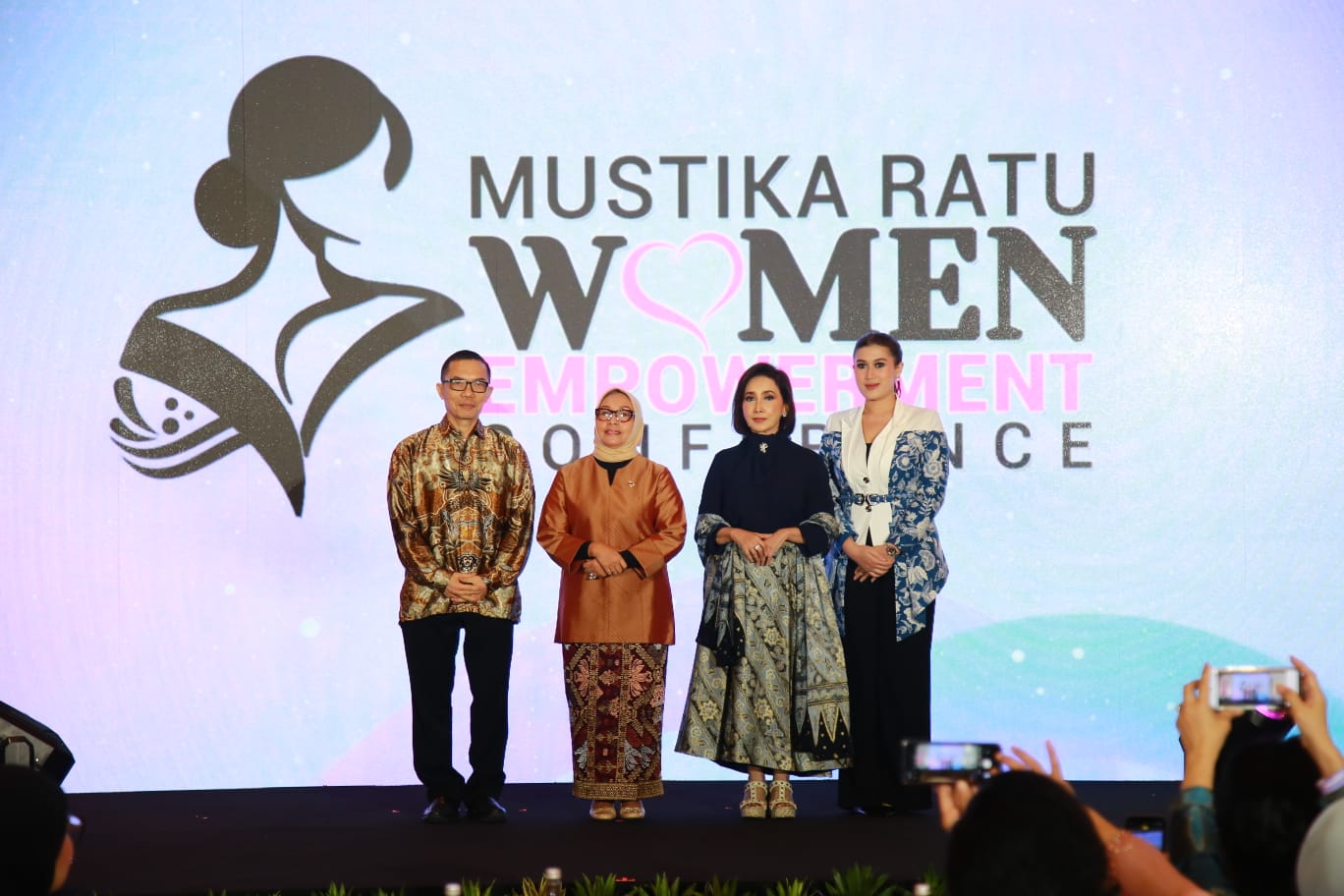 Mustika Ratu Gelar Women Empowerment Conference 2025