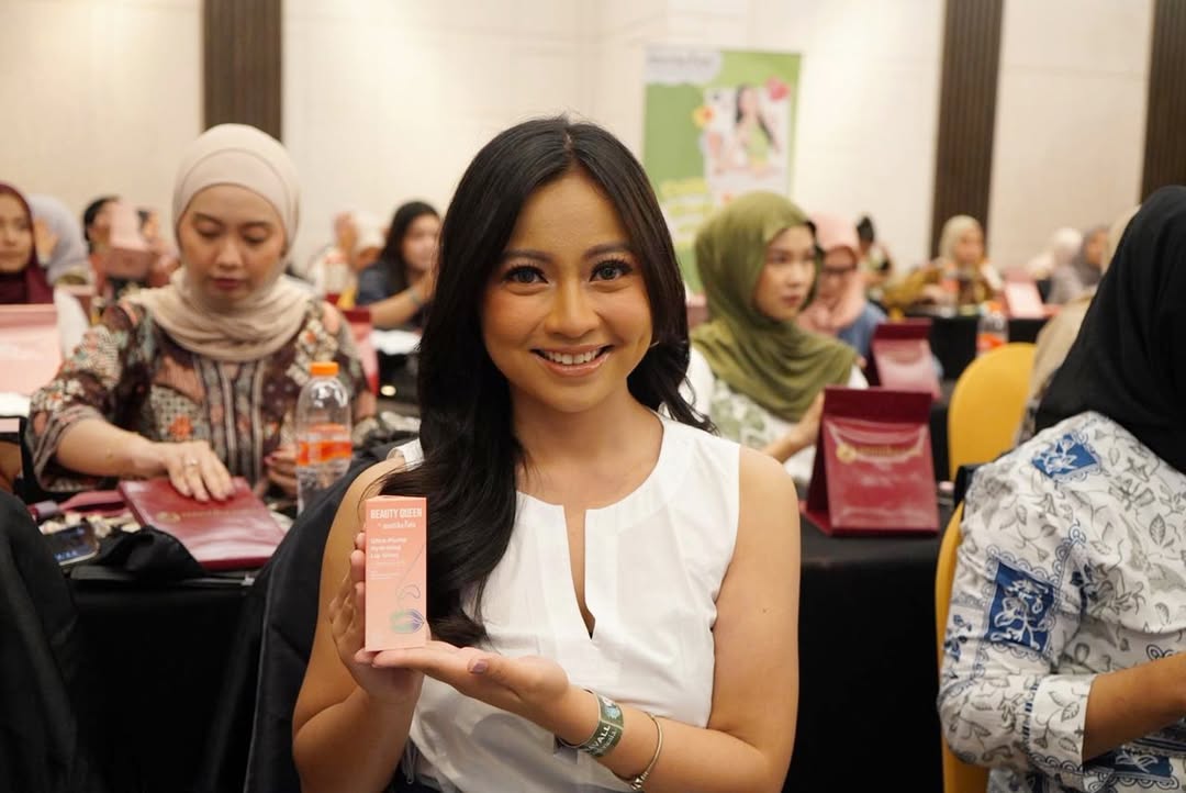 Mustika Ratu, brand legendaris 5 dekade, kembali jadi favorit Gen Z. Bukti kualitas sejati & bahan alami jadi pilihan aktif generasi digital.