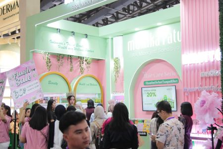 Mustika Ratu's Booth at Jakarta X Beauty 2024